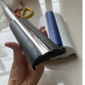 Riel <span class=keywords><strong>de</strong></span> frotar <span class=keywords><strong>de</strong></span> acero inoxidable, colador <span class=keywords><strong>de</strong></span> vinilo, gunwale - Product Image 3