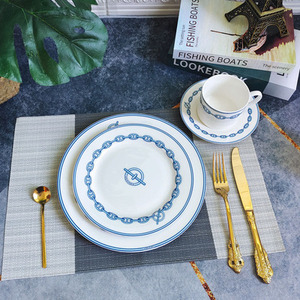 Offre Spéciale : Assiettes et Plats de Luxe Nordiques Blancs et Bleus avec Coffret Cadeau pour Restaurants, Hôtels et Usage Domestique - Product Image 1