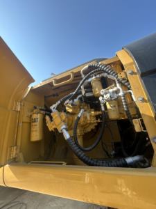 Excavatrice CAT 336D L de 36 tonnes, prête pour les travaux en altitude, adaptée aux routes de montagne et aux projets de ponts - Product Image 6