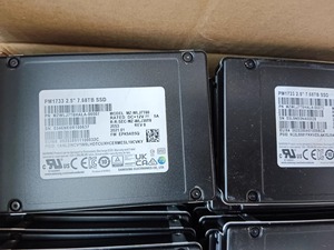 Unidad de estado sólido HORNG SHING usada con SSD de 6Gbps PM1733 U.2 7,68 T 7C SATA de T - Product Image 5