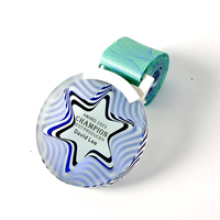 Médaille en verre et cristal éco-responsable de haute qualité, nouvelle arrivée 2024, polie et gravée en forme d'étoile à six branches, avec boîte cadeau OR/BLEU/ARGENT