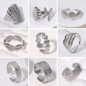 Anillos Abiertos de Acero Inoxidable con Baño de Oro de 18K y Diseño de Conchas para Mujer - Product Image 5