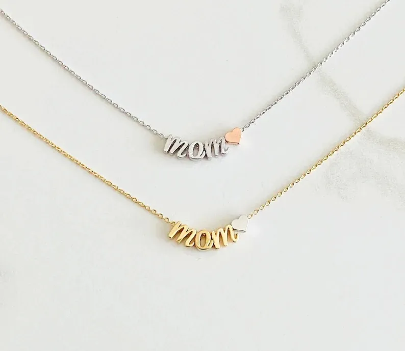 Designed Gold Plated Mom Necklace Custom Heart Necklace Fashion Mama Letter Pendant Necklace For Mom Gifts