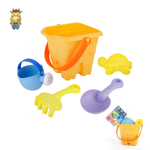 Ensemble de 5 jouets de plage en PE souple et silicone, seau à sable, pelle, râteau, arrosoir, ensemble de jeux de sable d'été pour enfants en plein air - Product Image 4
