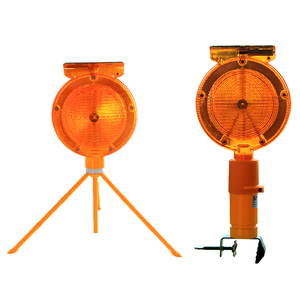 Feux de signalisation mobiles solaires CITICITY, clignotants portables pour travaux routiers temporaires et sécurité des allées - Product Image 5
