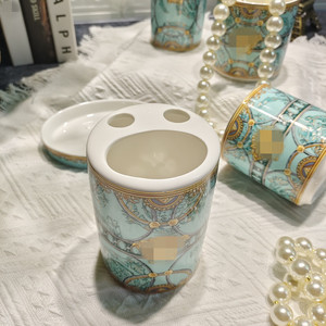 Personalizado de lujo de estilo europeo Palacio de hueso fino de porcelana de China juego de limpieza de baño dispensador de loción cepillo de dientes titular jabonera - Product Image 5