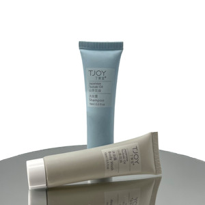 Wholesale Hotel Accommodation Disposable Bathroom Supplies <strong>Travel</strong> Portable Disposable Shampoo Body <strong>Wash</strong> - Product Image 5