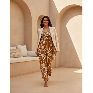 Vestido Casual de Tela Cómoda para Mujer, Diseño Ligero y Fresco, Ideal para Salidas de Verano y Días de Playa - Product Image 1