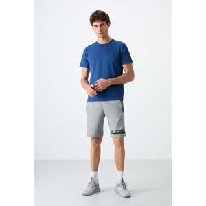 Shorts gris chiné coupe standard pour homme Air Jones Albie, mélange coton et polyester pour tenue décontractée et sportive - Product Image 1