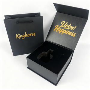 Cajas de Regalo Negras de Lujo Recicladas Personalizadas al por Mayor con Cierre Magnético, Cajas Plegables para Regalo para Hombre con Bolsa - Product Image 3