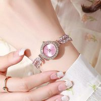 Jam Tangan Wanita Mewah Elegan dengan Dial Emas Kecil, Hiasan Daun Zaitun Hijau Berkilau, Tali Jam Bertabur Rhinestone, Analog, Tipis, untuk Acara Formal