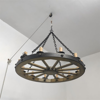 Lustre rustique de style farmhouse en bois massif et fer forgé, hauteur réglable, vintage, à suspendre au plafond, pour salon