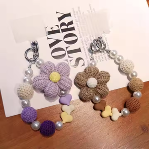 Amigurumi uncinetto <span class=keywords><strong>portachiavi</strong></span> fiori divertente <span class=keywords><strong>maglia</strong></span> filato di lana fiore <span class=keywords><strong>portachiavi</strong></span> in acrilico ciondoli catena del telefono ciondolo Bagpack - Product Image 4