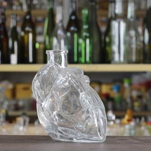 Hình Trái Tim Rõ Ràng Thủy Tinh Linh Hồn Chai Thiết Kế Độc Đáo 500Ml Vodka Brandy Tùy Chỉnh Nút Chai 700Ml 750Ml Lưu Trữ Khuếch Tán Tequila - Product Image 2