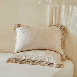 Parure <span class=keywords><strong>de</strong></span> lit bohème <span class=keywords><strong>de</strong></span> luxe avec pompons en forme <span class=keywords><strong>de</strong></span> cœur, 4 pièces, draps en polyester doux à découpes françaises, respirants, esthétiques, tendance, décoration intérieure - Product Image 6