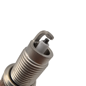 Pièces de voiture de bougies d'allumage d'alliage de cuivre et de nickel adaptées pour <span class=keywords><strong>Audi</strong></span> VW Honda Acura 0242236565 9807B5617P 980795614N 12290PNE0030 9807B561BP - Product Image 4