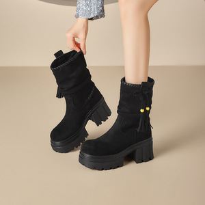 Bottes en <span class=keywords><strong>cuir</strong></span> de vachette marron suédé à semelle épaisse pour femme, nouveau style automne-hiver, petite taille, talon de 6-7 cm, longueur mi-<span class=keywords><strong>mollet</strong></span> - Product Image 1