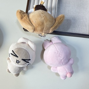 Porte-clés en peluche style coréen en polyester avec rembourrage en coton PP pour enfants, interactif et éducatif pour la relation parent-enfant - Product Image 3