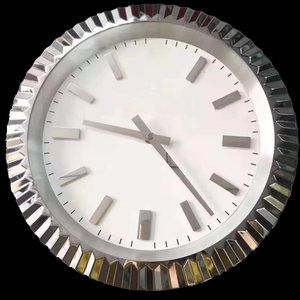 <span class=keywords><strong>Horloge</strong></span> <span class=keywords><strong>murale</strong></span> à quartz à face unique de luxe aiguille éclairée en métal de fer contemporain moderne pour la <span class=keywords><strong>d</strong></span>écoration intérieure calendriers de salon - Product Image 4
