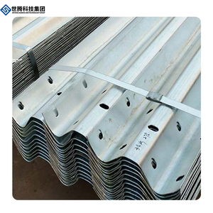 Дорожный барьер <span class=keywords><strong>Armco</strong></span> Flex Beam, оцинкованная сталь, безопасность шоссе, трехолевое защитное ограждение, противоударный барьер - Product Image 1