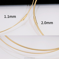 Collier ras-de-cou polyvalent en or 14 carats avec fil de 2,0 mm et fermoir à pression sécurisé, à porter seul ou avec un pendentif pour différentes occasions