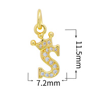Colgante de Letra Inicial de la A a la Z, Chapado en Oro, con Corona de Latón y Circonita Cúbica, para la Creación de Joyería Infantil