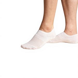 Chaussettes basses décontractées en coton pour hommes - Maille respirante, invisibles, ODM, usage quotidien coréen - Product Image 1