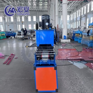 เครื่องขึ้นรูปแผ่นโลหะแบบม้วนควบคุมด้วย PLC อัตโนมัติ พร้อมเกียร์บ็อกซ์และปั๊มสำหรับทำแผ่นหลังคาและผนัง - Product Image 6