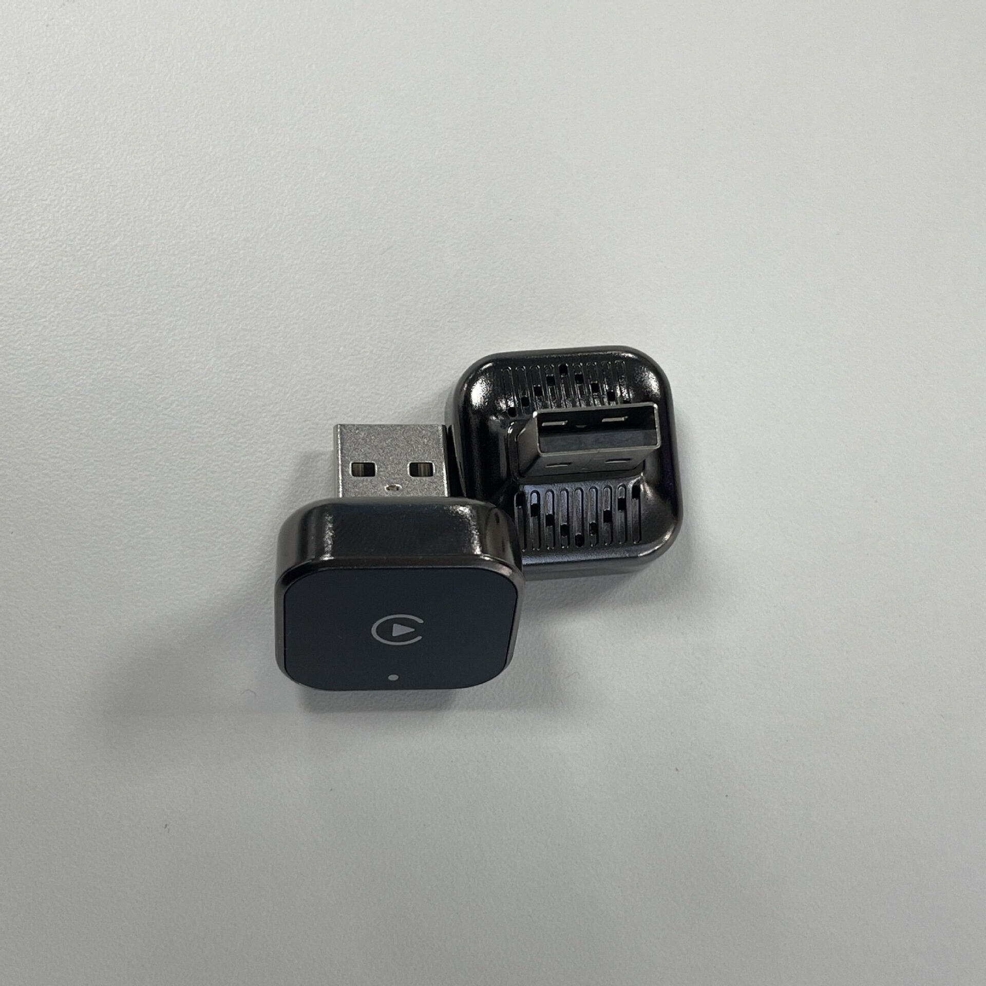 Couleur V9-Gunmetal avec [câble adaptateur Type-C]