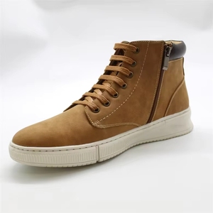 รองเท้าผู้ชายลำลองแบบสปอร์ต - Product Image 5