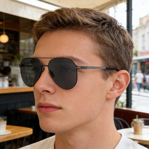 Gafas de sol de aviador Ks-3826 para hombre, montura negra, lentes de nailon, protección UV400, gafas de sol para exteriores, transmitancia clase 2 - Product Image 1