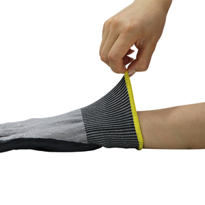 Guantes Antideslizantes de Nitrilo para Reparación Automotriz y Construcción, Tejido Suave HPPE, Resistentes a Cortes ANSI/ISEA4 - Product Image 4