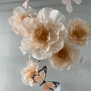 Fiori Giganti <span class=keywords><strong>in</strong></span> Organza con <span class=keywords><strong>Farfalle</strong></span>, Fiori Grandi Fatti a Mano per Sfondi Matrimoniali, Decorazioni per Eventi e Feste, Esposizione per Negozi al Dettaglio - Product Image 1