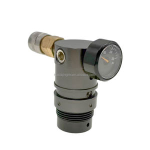 Regulador de Tanque de Aleación de Aluminio Ajustable y Giratorio para HPA, para Presión de 60-180 psi, Conexión Roscada - Product Image 4