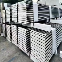 Panneau sandwich en polyuréthane métallique, isolation thermique, ignifuge, imperméable, longueur personnalisée, pour mur ou toit d'usine