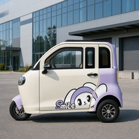 Véhicule électrique compact à 3 roues, design mini-voiture, batterie rechargeable, auto-rickshaw pour usage personnel