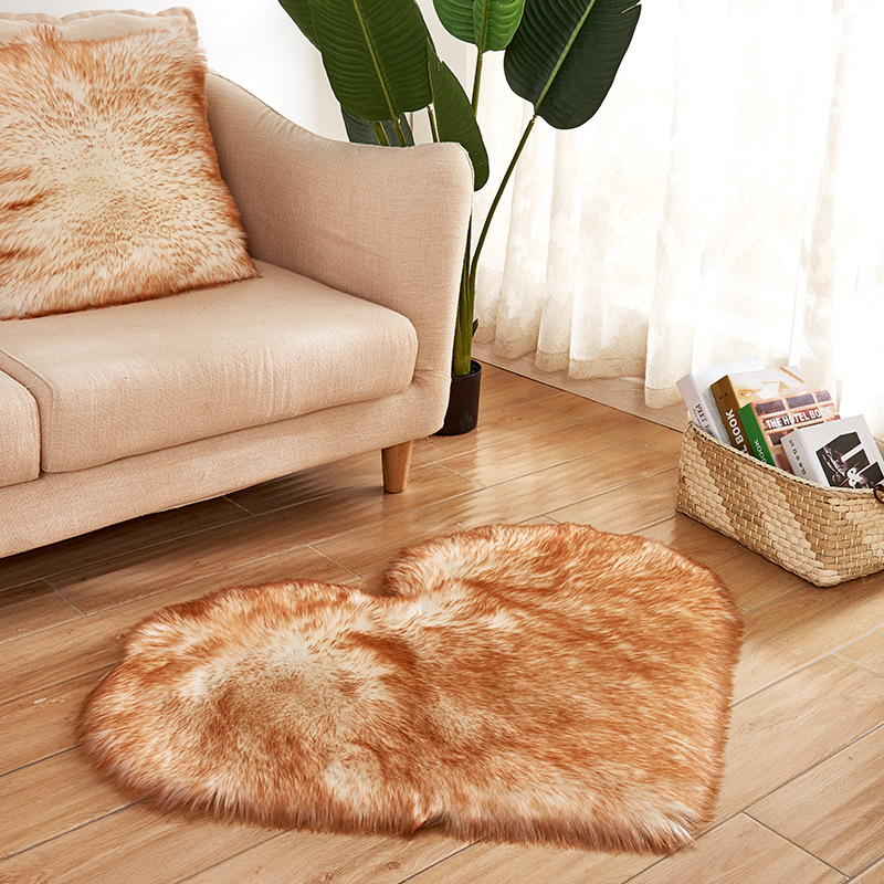 Blanc avec pointes jaunes