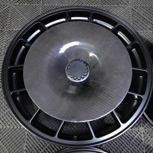 Jantes forgées monobloc Big Face avec disques aérodynamiques en fibre de carbone pour Porsche GTRS, PCD personnalisé 5x130 ou montage à blocage central - Product Image 1