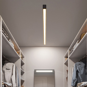 Plafonnier LED minimaliste salon chambre moderne monté en surface bande plafonnier LED linéaire - Product Image 4