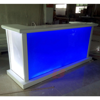 Comptoir de bar moderne de luxe personnalisé avec éclairage LED pour usage commercial, domestique, hôtelier, salle de sport, surface solide en acrylique, garantie de 10 ans