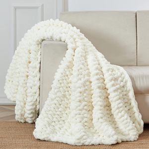 Prix de gros bon marché <span class=keywords><strong>Couverture</strong></span> confortable en tricot câblé pour canapé-lit Offre Spéciale d'hiver <span class=keywords><strong>Couverture</strong></span> en chenille en tricot épais - Product Image 3