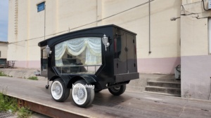 Carroza Fúnebre Eléctrica Negra de Estilo Europeo para Ceremonias Fúnebres, Popular en Venta - Product Image 4