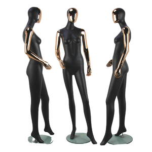 Maniquíes femeninos de exhibición de moda Cara y brazos de oro rosa con revestimiento de metal de cuerpo completo <span class=keywords><strong>en</strong></span> soporte hecho de fibra de vidrio - Product Image 3