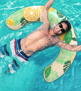 Flotador de natación en forma de U con estampado de frutas, serie inflable para adultos, flotador de brazo inflable. - Product Image 1