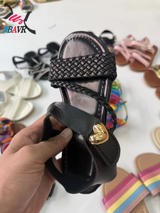 Nuevas Sandalias de Princesa para Niñas, Moda de Verano, Suela Suave, Parte Superior de PU, Hechas en China, Venta al por Mayor - Product Image 2