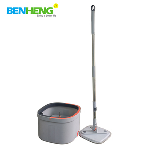 Nouvelle serpillière rotative avec essoreuse et seau pour nettoyer les sols et les fenêtres - Product Image 3