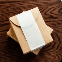 Boîte d'emballage pour t-shirt en papier kraft recyclé écologique avec enveloppe personnalisée, impression de marque personnalisée, pelliculage mat