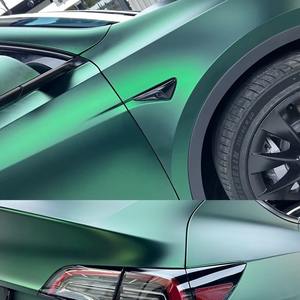 ملصقات خارجية متغيرة اللون لجسم السيارة من OEM M * 17M PET Ghost Chrome Venom أخضر أسود أسفل غلاف السيارة من الفينيل - Product Image 5