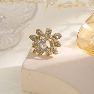 Elegant Diamond Flower Brooch With Pearl Center Women's Party Accessory Zinc Alloy Micro Insert Design - Product Image 1