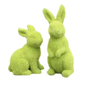 녹색 무리를 짓는 토끼 장식 부활절 토끼 입상 무리를 짓는 토끼 동상